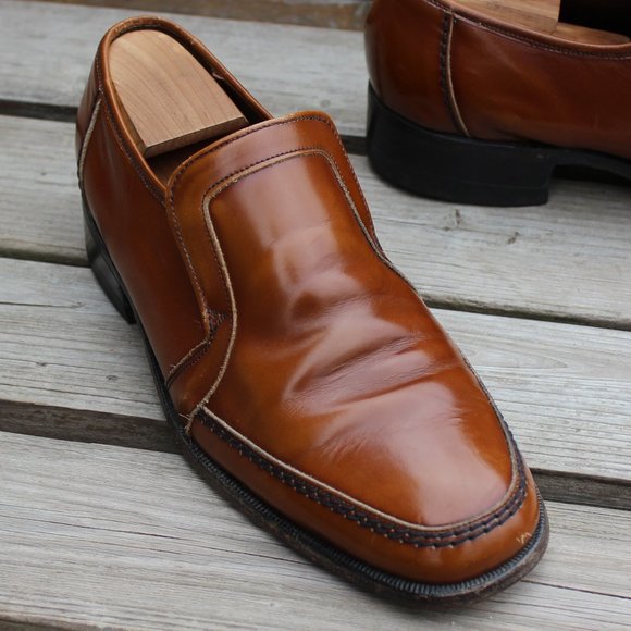 VTG 70s Tan Venetian Loafer, Burnished Calfskin - Picture 2 of 13